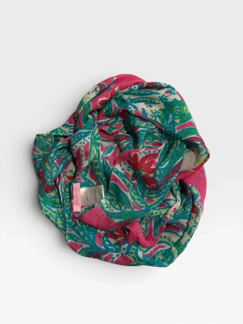 Lilly Pulitzer Riley Loop Scarf - Picture 2 of 4